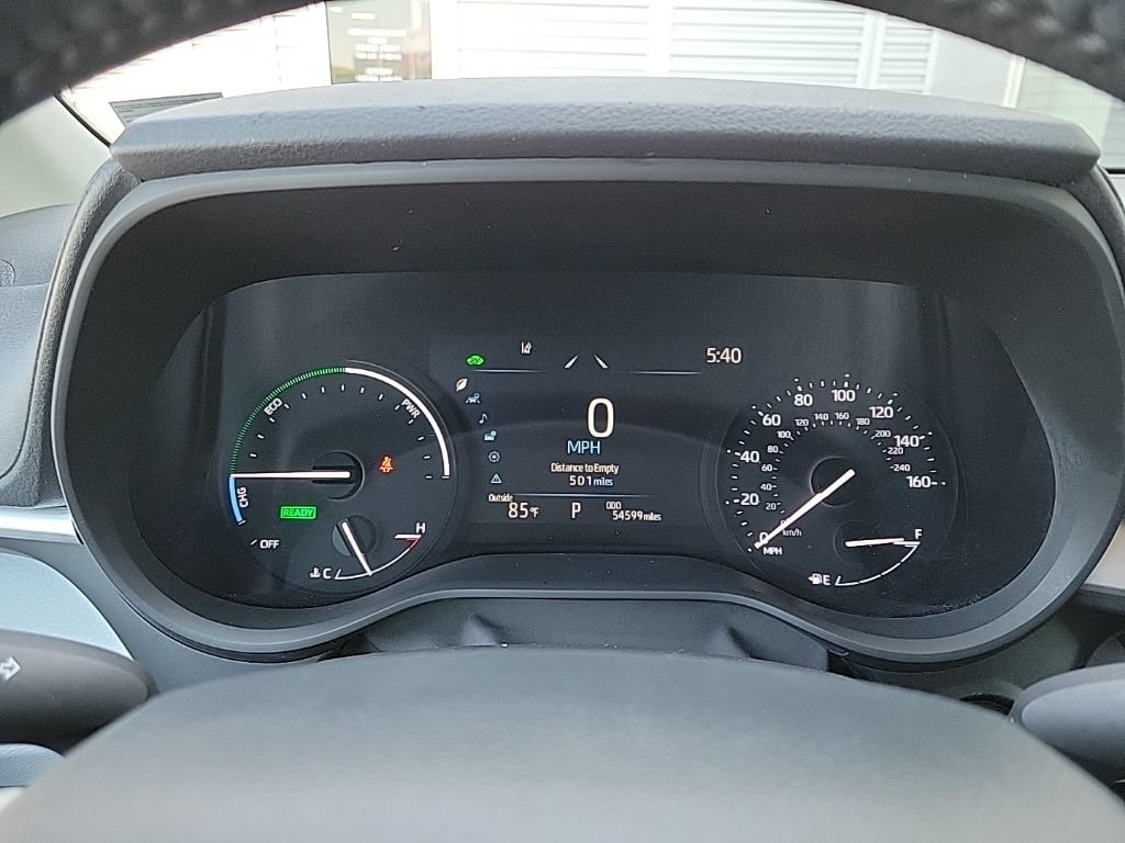 Used 2025 Toyota Sienna XLE FWD image 25