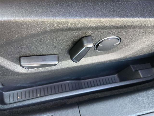 Used 2019 Ford Edge SEL w/ Equipment Group 201A image 14