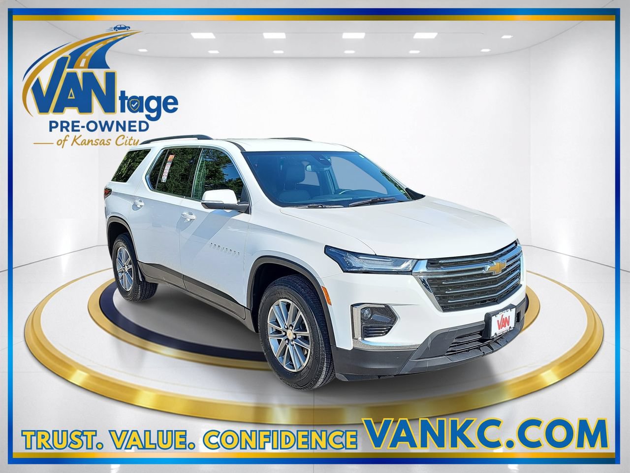 Certified 2023 Chevrolet Traverse LT FWD image 3