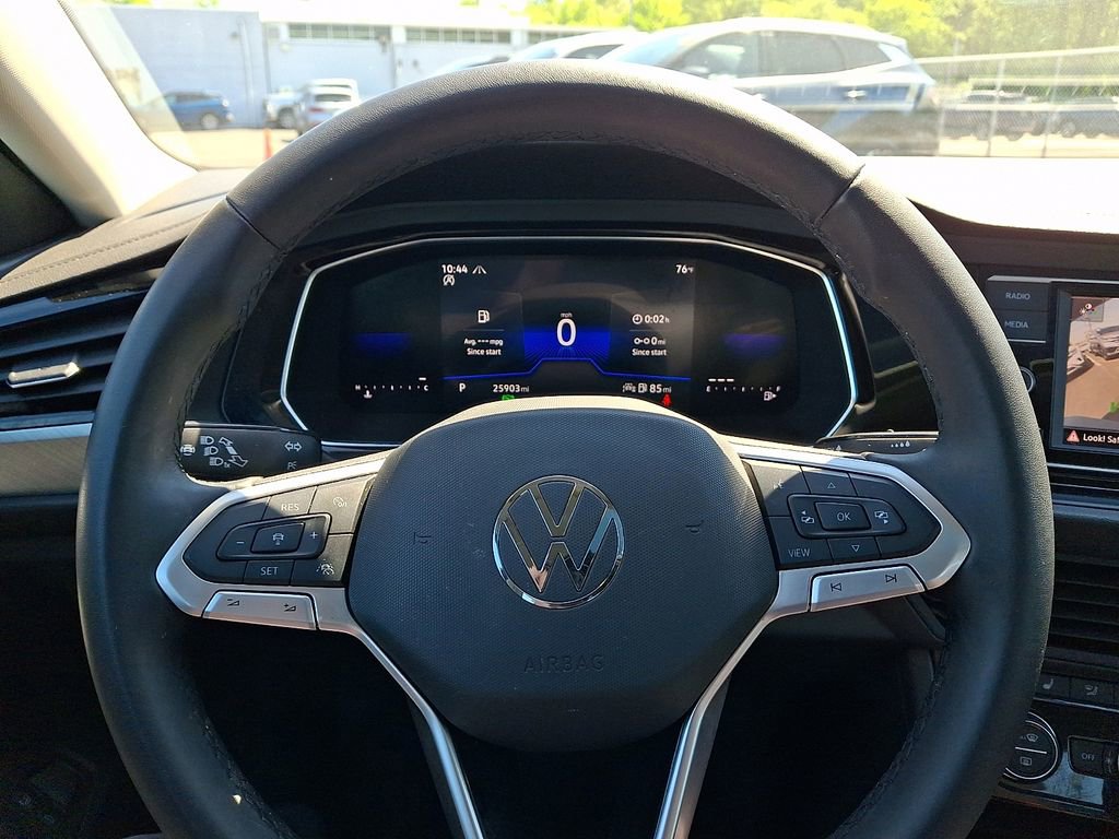 Certified 2024 Volkswagen Jetta SE FWD image 19