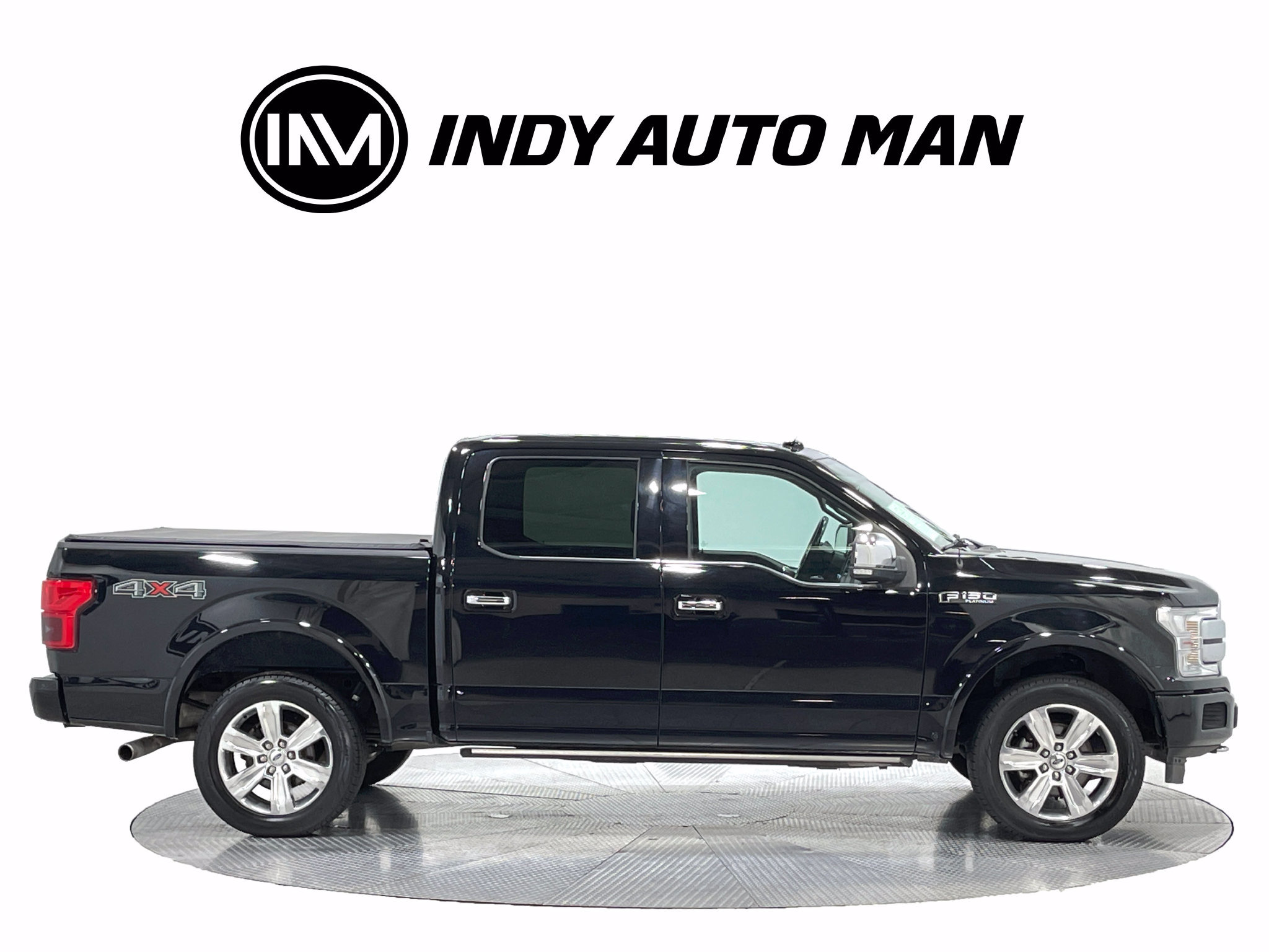 Used 2018 Ford F150 Platinum w/ Equipment Group 701A Luxury AWD/4WD image 3