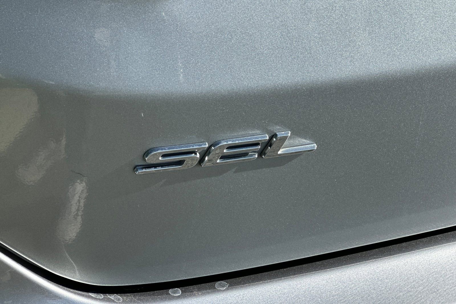 Certified 2024 Ford Edge SEL image 8