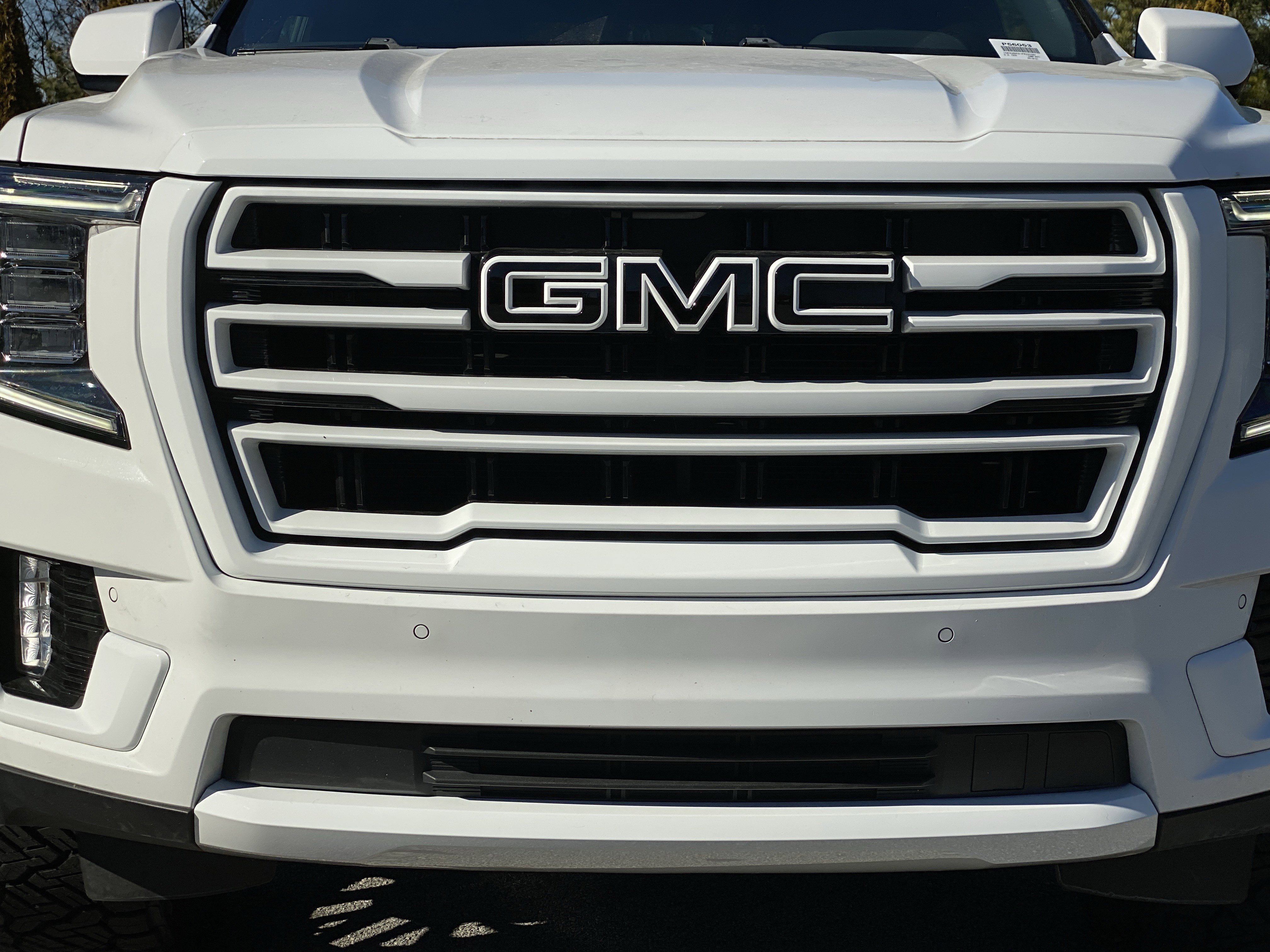 Used 2023 GMC Yukon SLT image 41