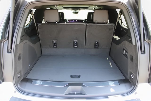 New 2025 Cadillac Escalade ESV Sport w/ Touring Package image 35