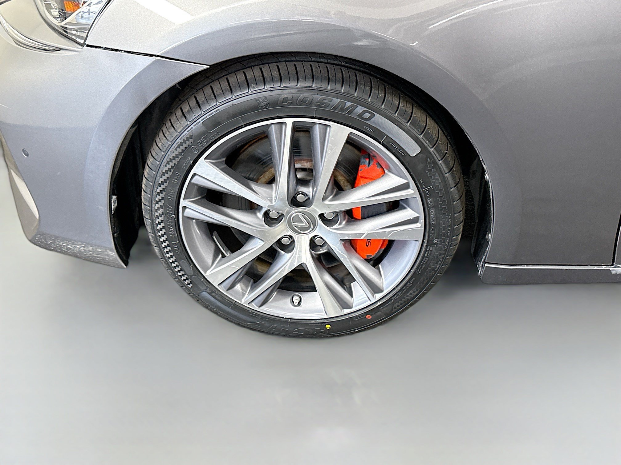 Used 2018 Lexus IS 300 w/ Comfort Package RWD image 38