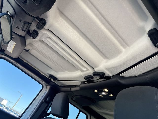 Used 2019 Jeep Wrangler Unlimited Sport S AWD/4WD image 22