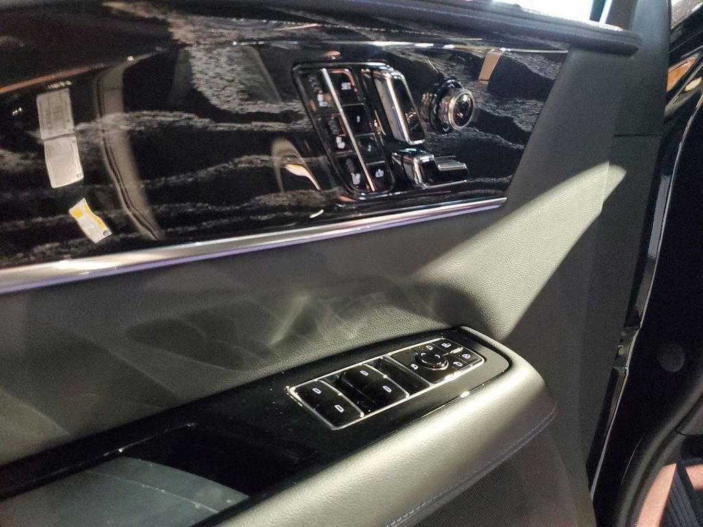 New 2025 Cadillac Escalade IQ Sport 1 image 15