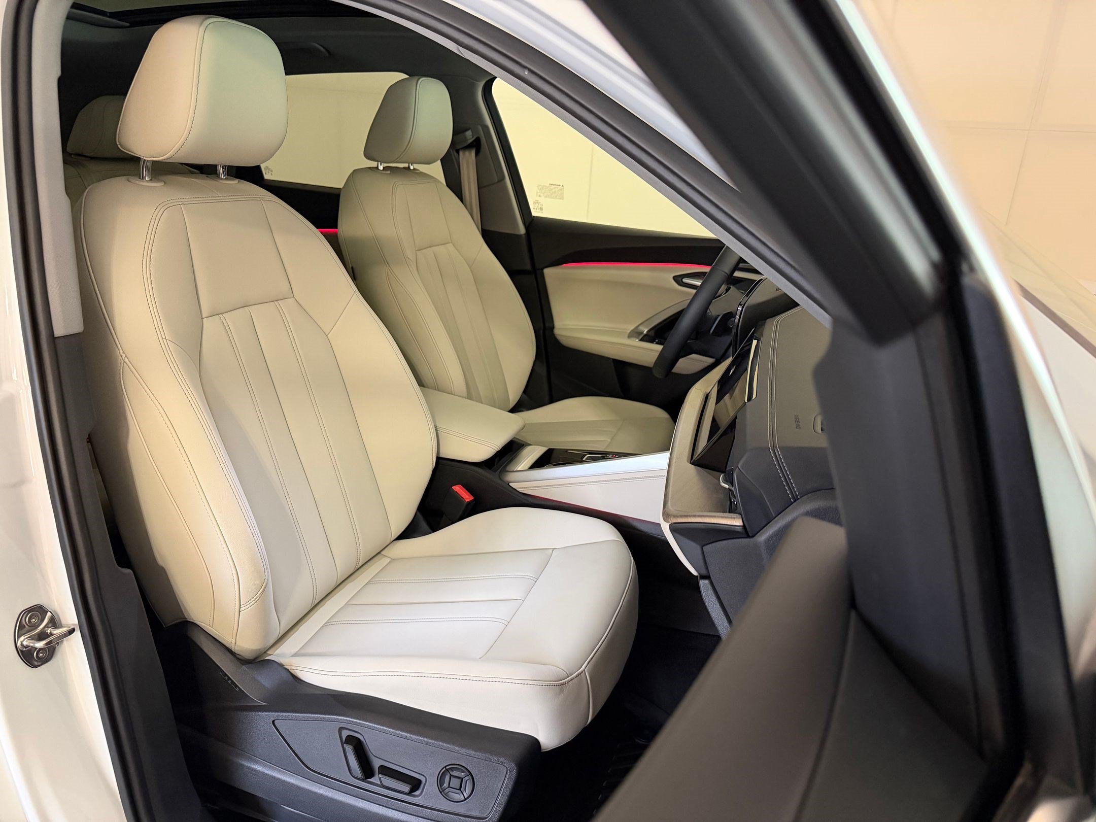 New 2026 Audi Q5 Premium Plus w/ Premium Plus AWD/4WD image 26