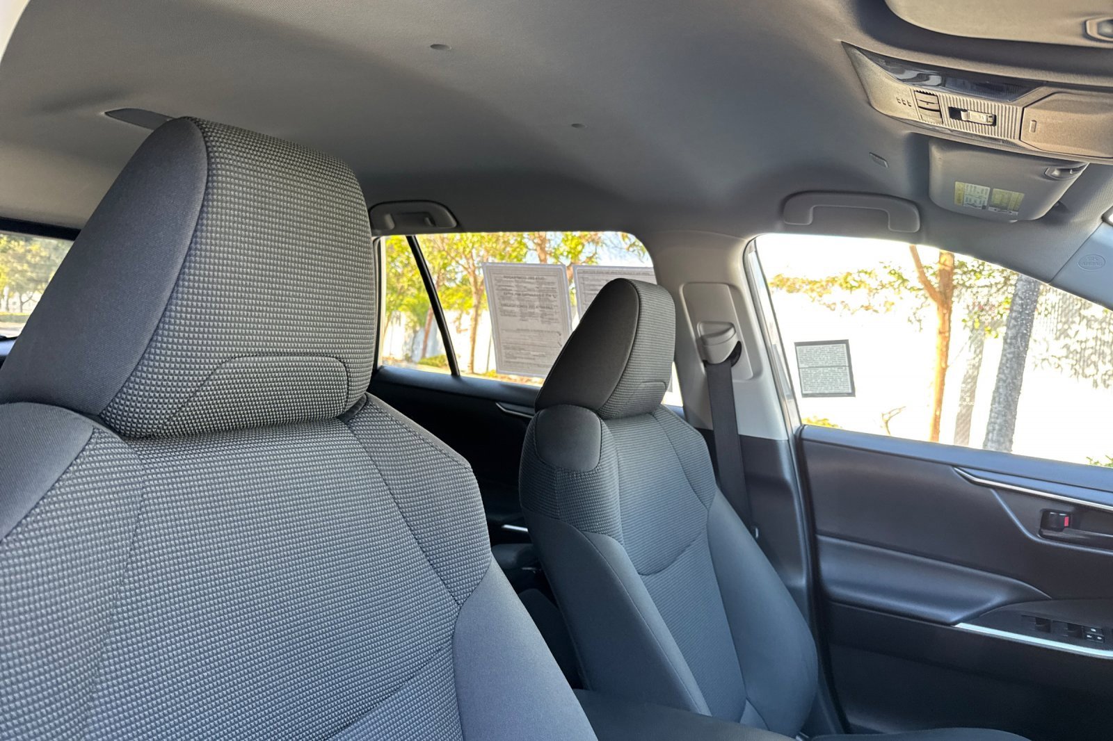 Used 2024 Toyota RAV4 LE image 19