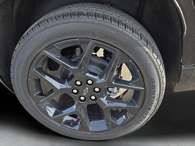 New 2026 Chevrolet Traverse RS w/ LPO, Floor Liner Package FWD image 16