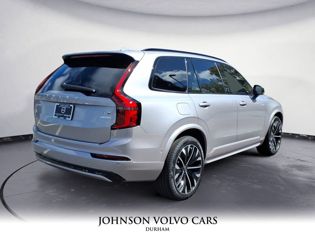New 2026 Volvo XC90 T8 Ultra w/ Lounge Package image 3