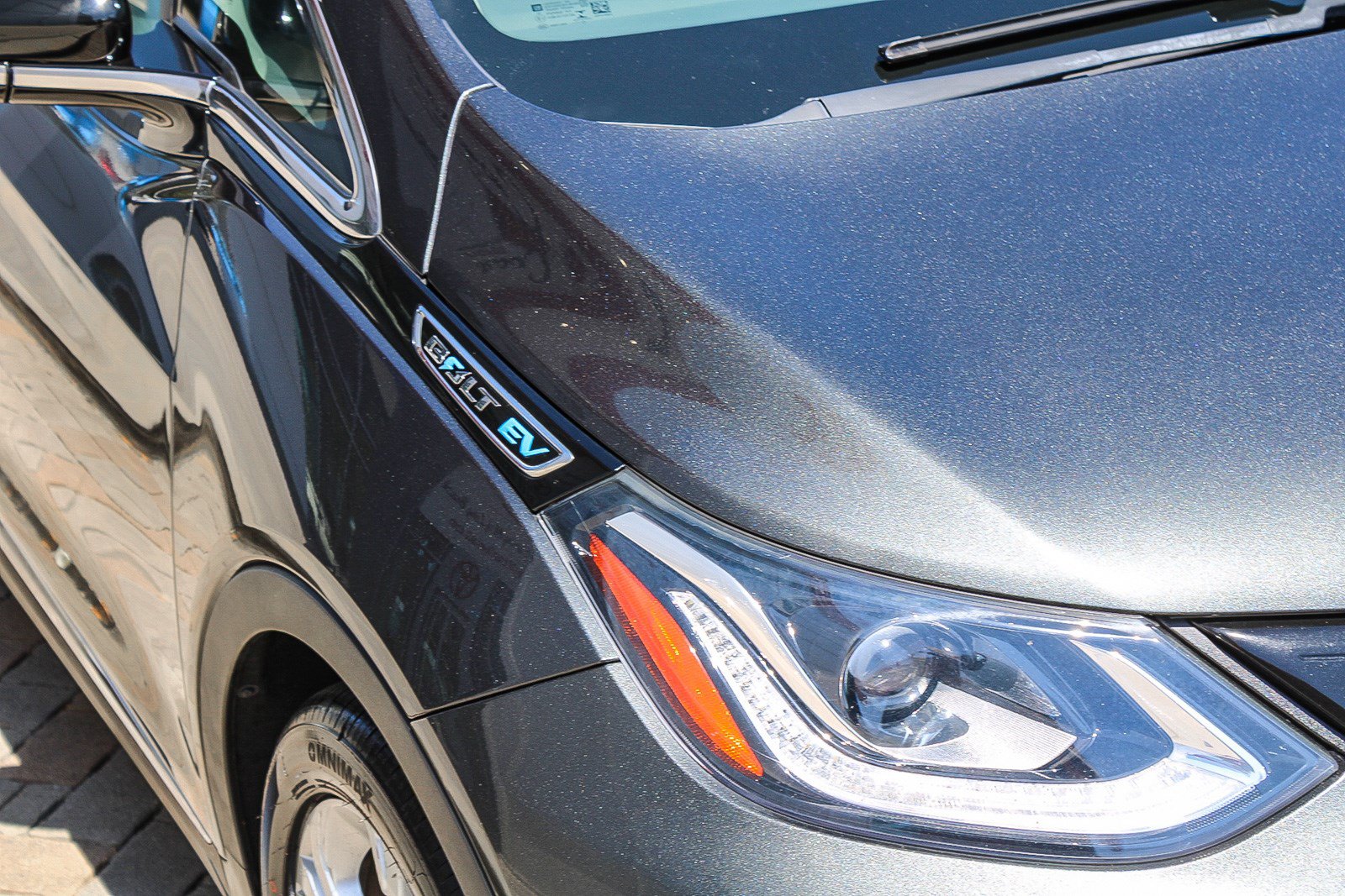 Used 2021 Chevrolet Bolt LT FWD image 5