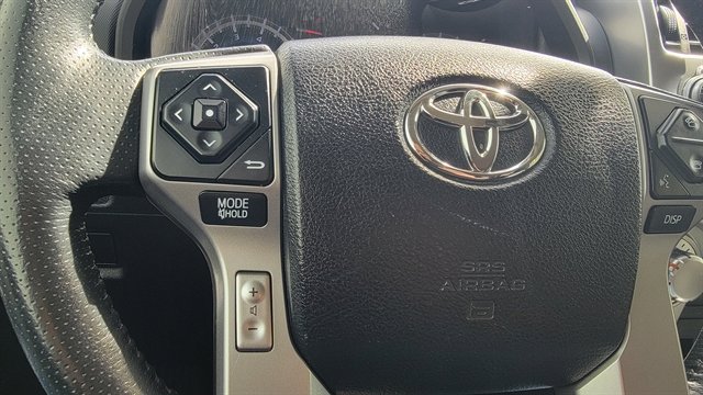 Used 2018 Toyota 4Runner SR5 image 34