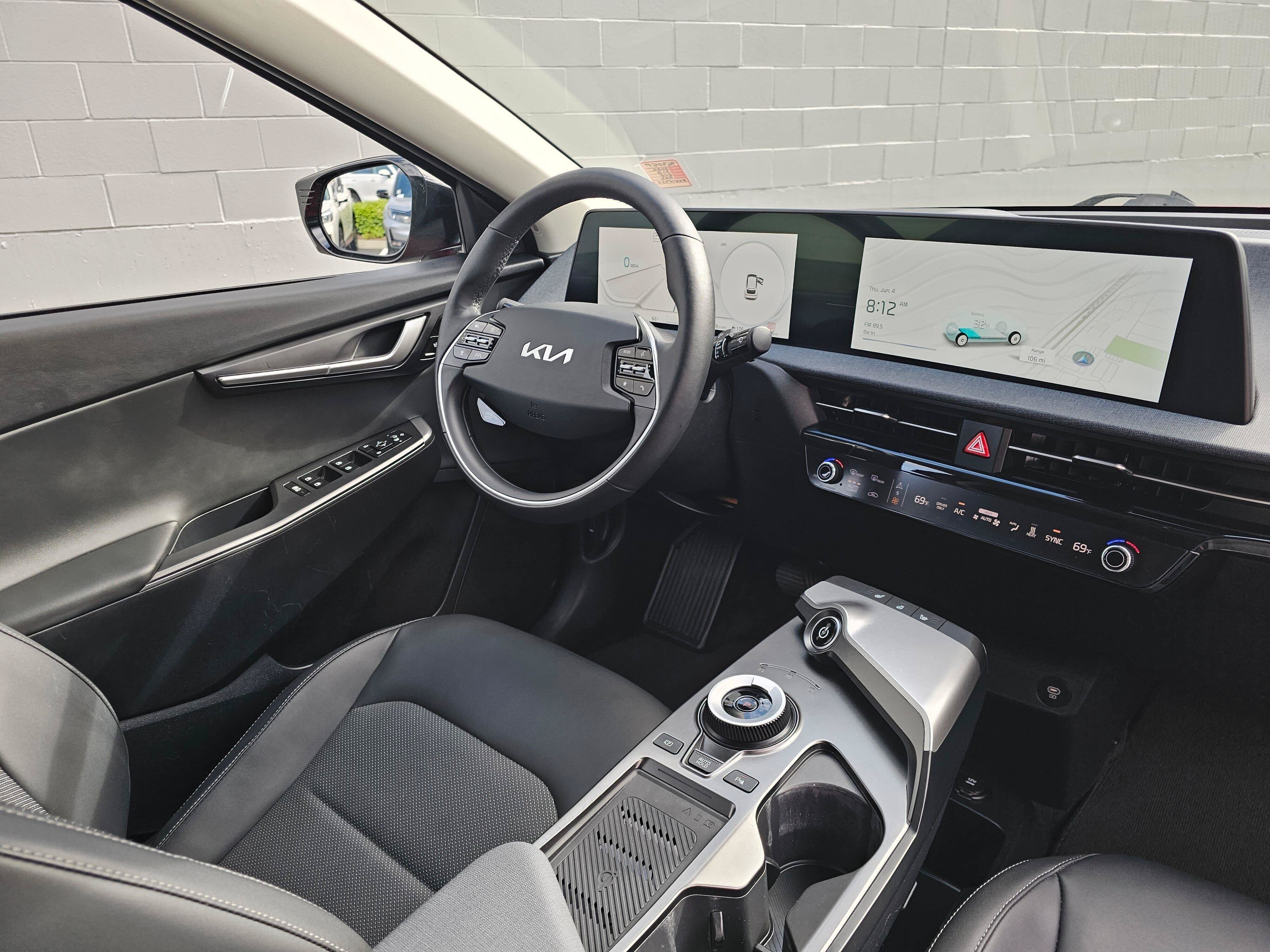 Used 2024 Kia EV6 Light AWD/4WD image 10