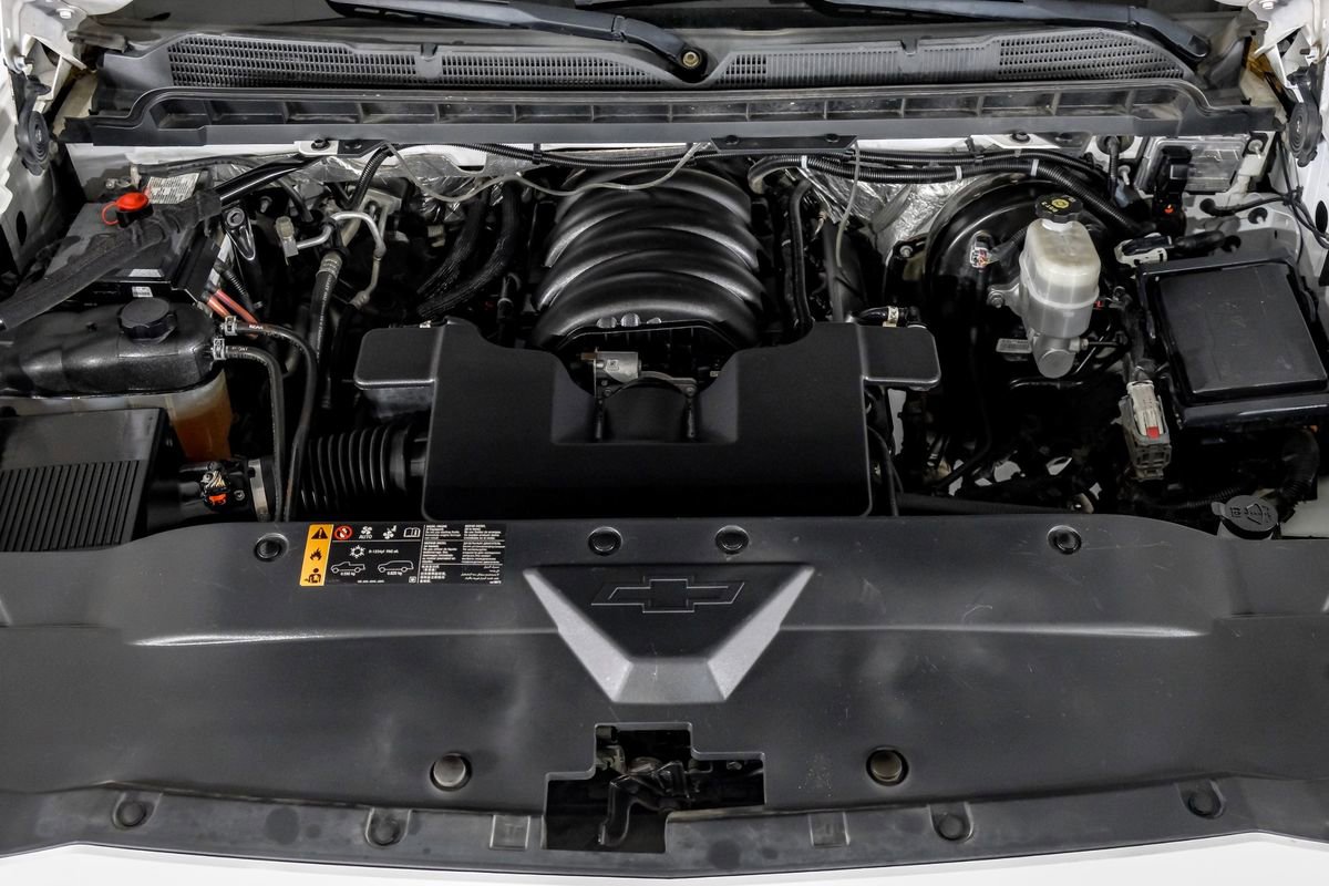 Used 2018 Chevrolet Silverado 1500 LTZ Z71 w/ LTZ Plus Package AWD/4WD image 49