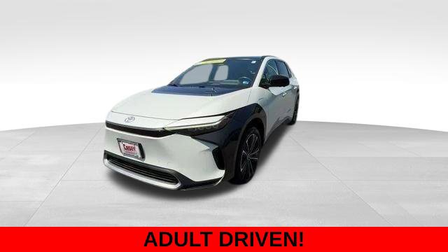 Used 2023 Toyota bZ4X AWD w/ Weather Package image 2