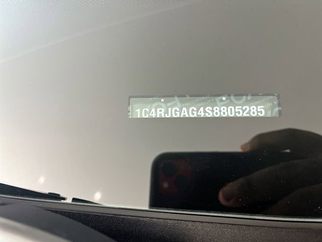 New 2025 Jeep Grand Cherokee Laredo image 24