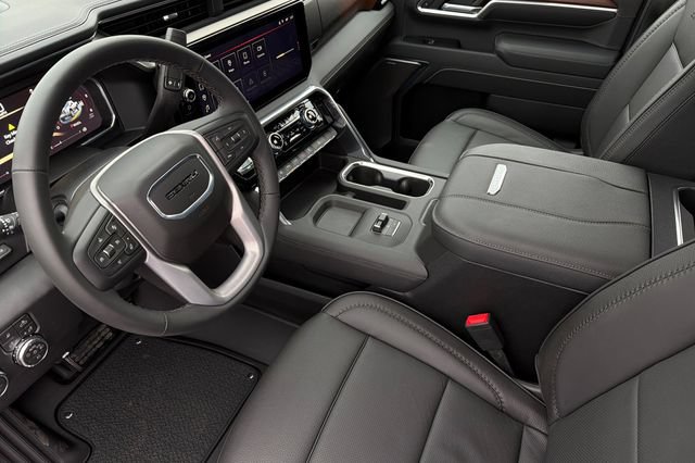 New 2026 GMC Sierra 2500 Denali w/ Denali Reserve Package AWD/4WD image 9