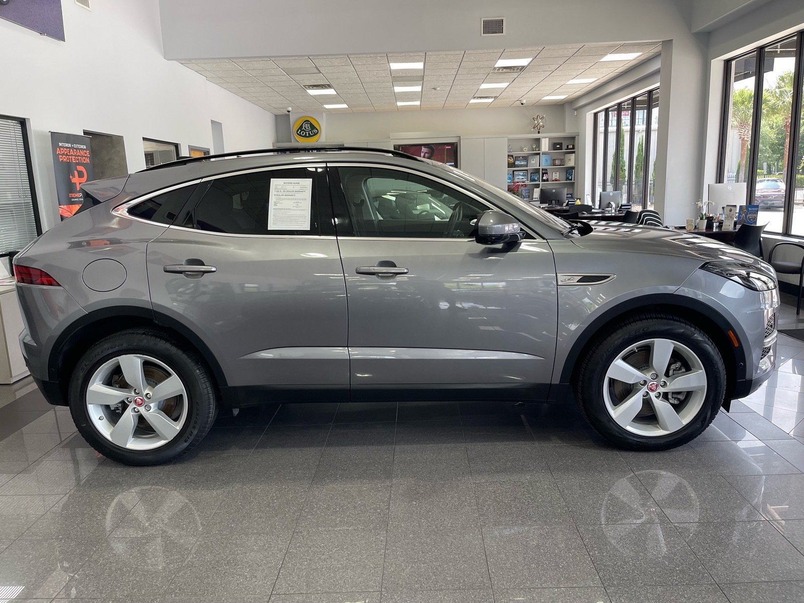 Used 2021 Jaguar E-PACE SE AWD/4WD image 6
