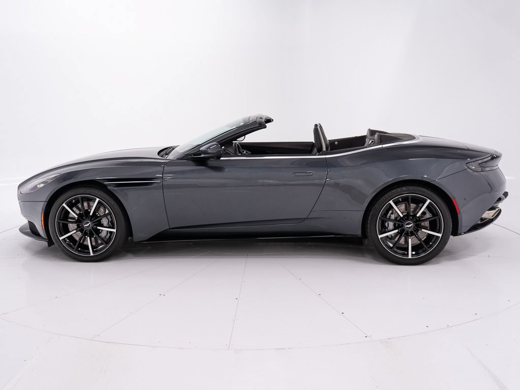 Used 2023 Aston Martin DB11 Volante RWD image 2