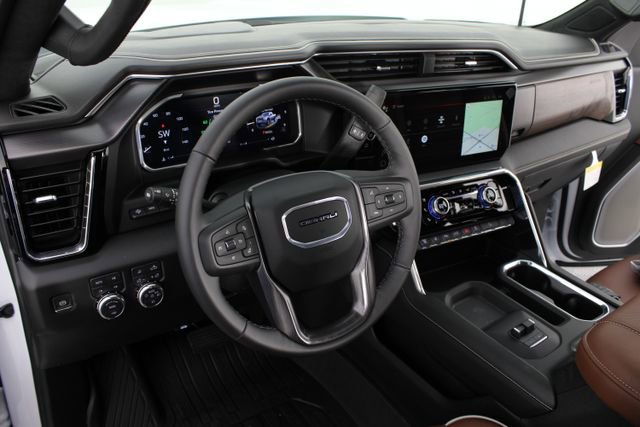New 2026 GMC Sierra 3500 Denali Ultimate AWD/4WD image 11