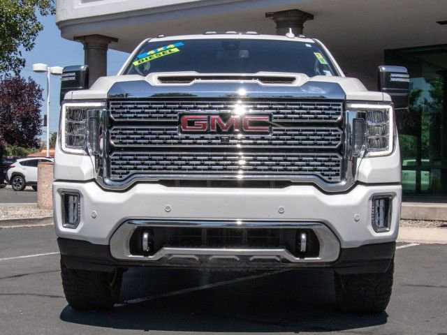 Used 2023 GMC Sierra 3500 Denali AWD/4WD image 2