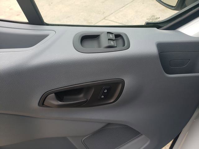 Used 2015 Ford Transit 350 XLT image 25