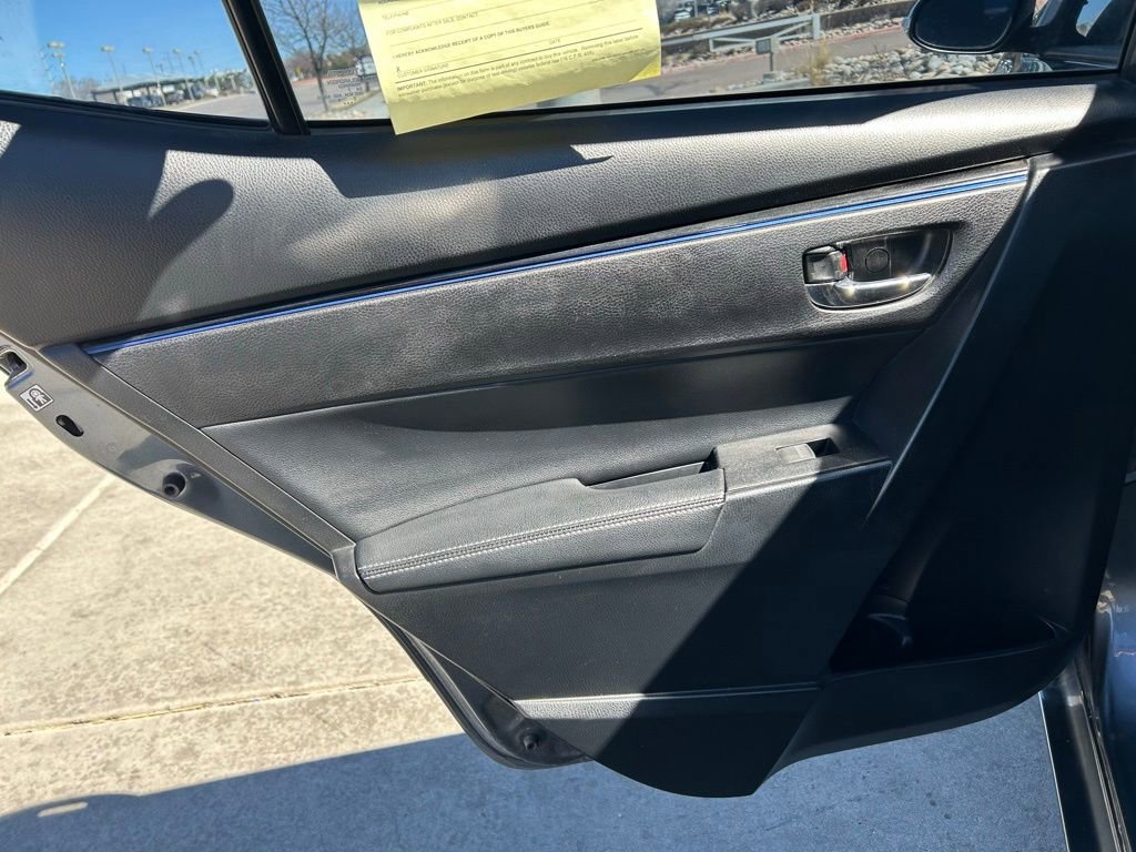 Used 2018 Toyota Corolla SE image 24