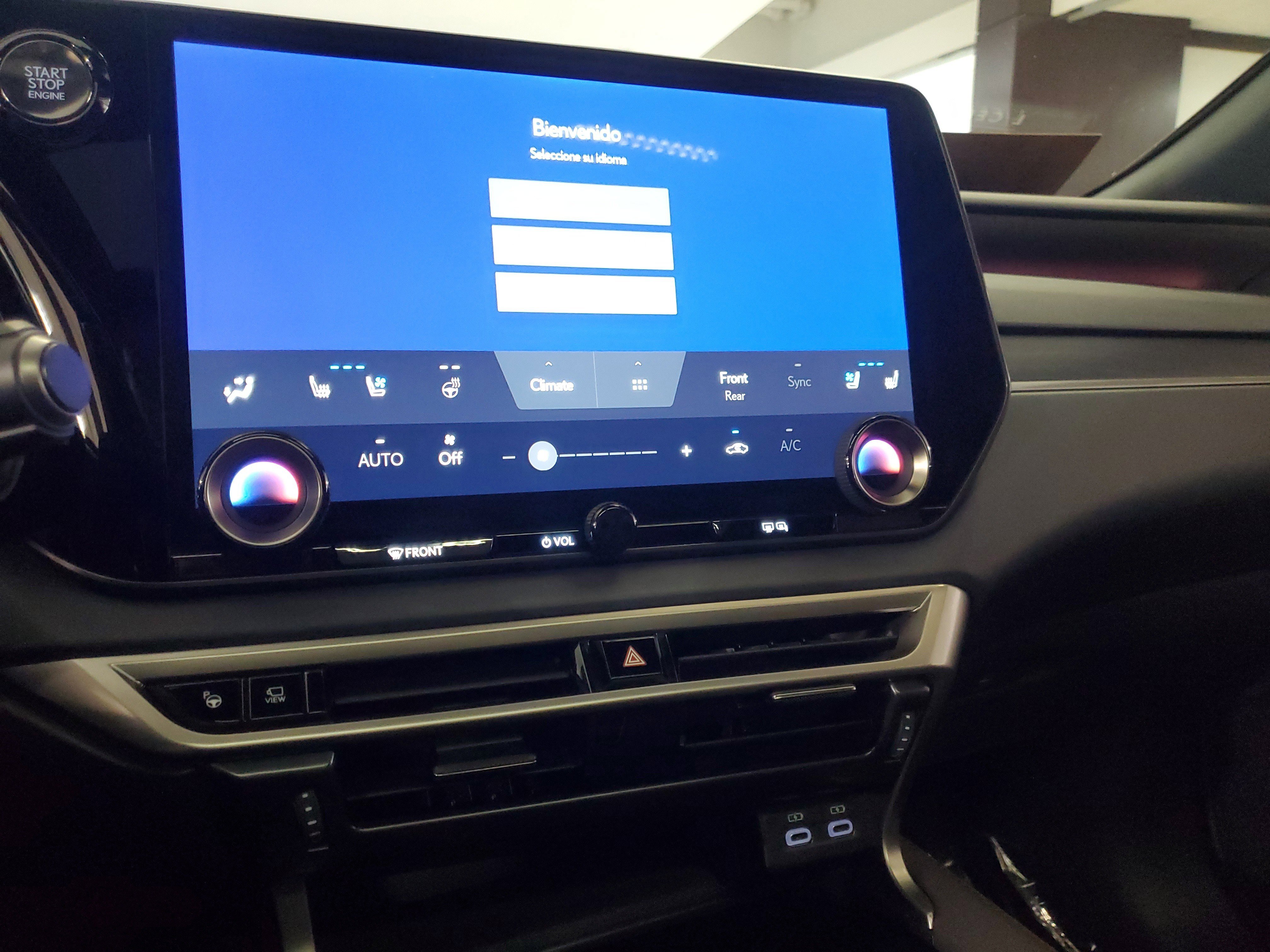 Used 2023 Lexus RX 350 FWD image 26