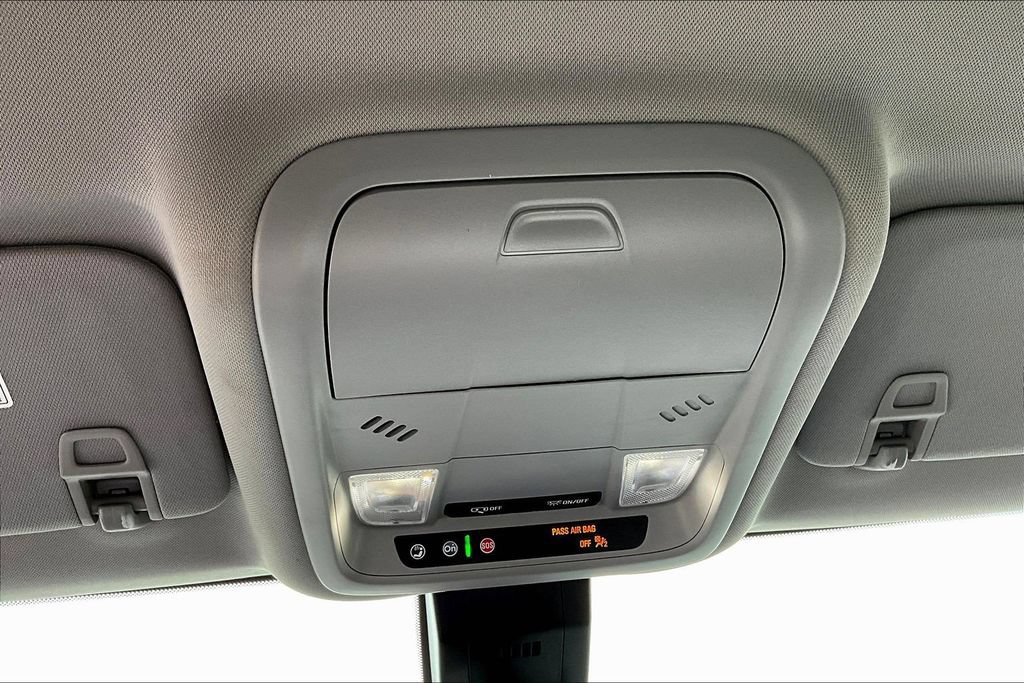 Used 2024 Chevrolet Equinox LT AWD/4WD image 17