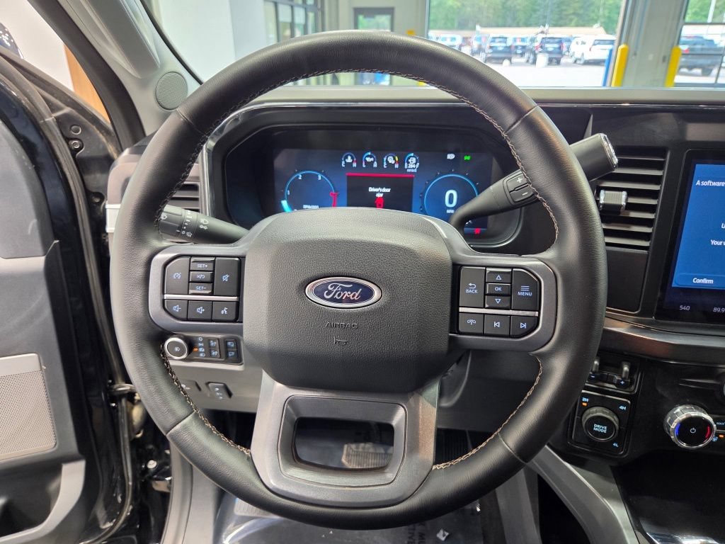 Used 2026 Ford F350 Lariat w/ Chrome Package AWD/4WD image 32