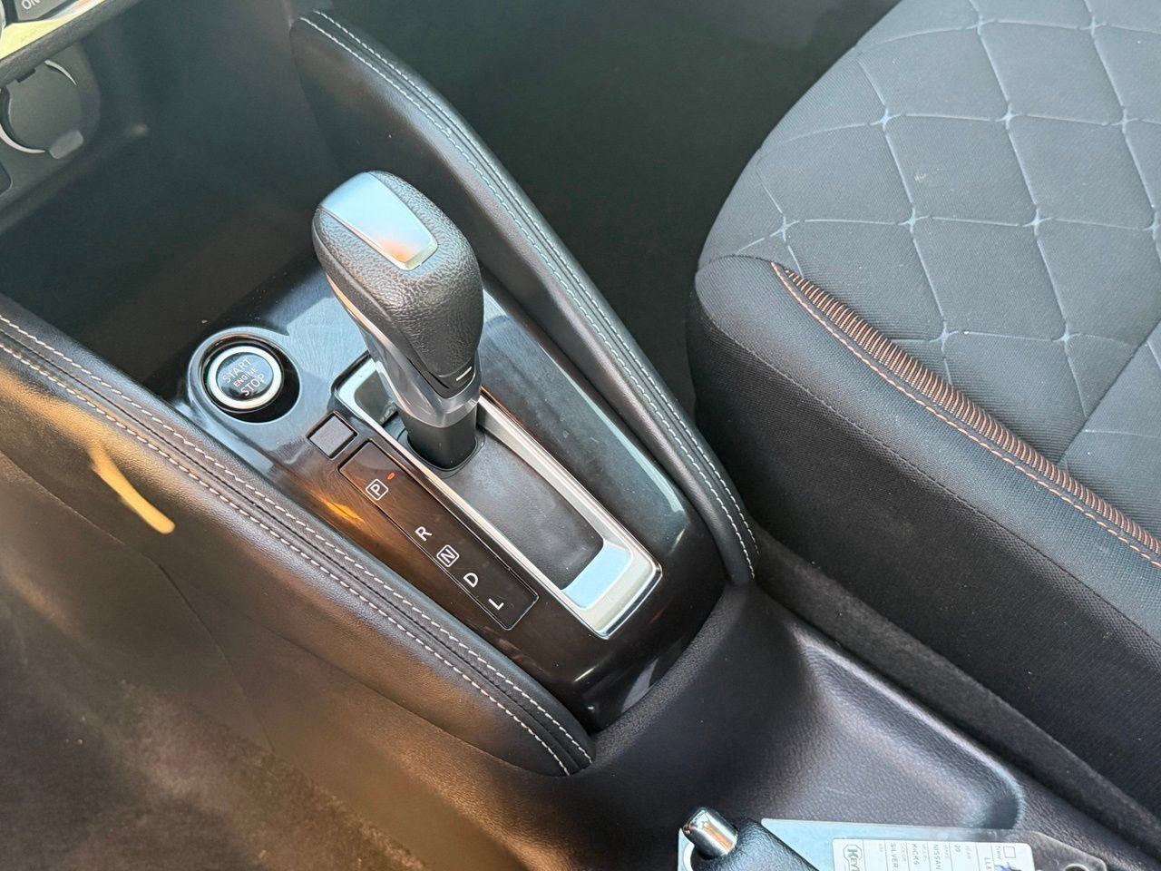Certified 2020 Nissan Kicks SR FWD image 21