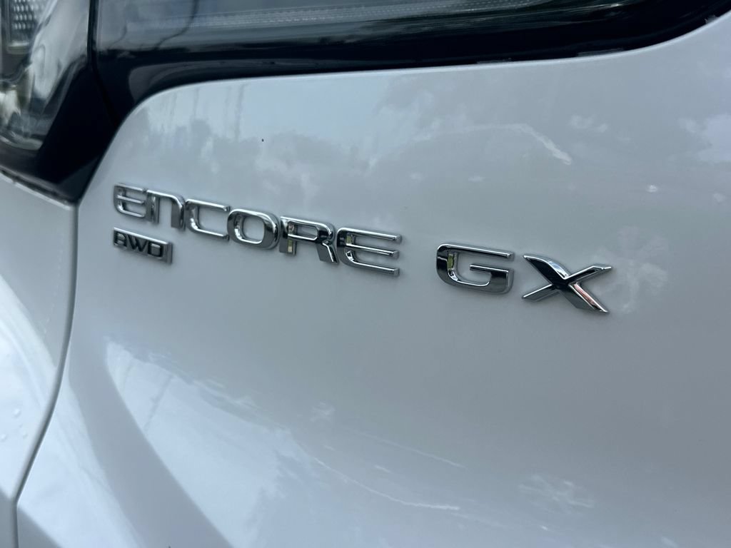 New 2026 Buick Encore GX Avenir w/ Avenir Technology Package AWD/4WD image 9