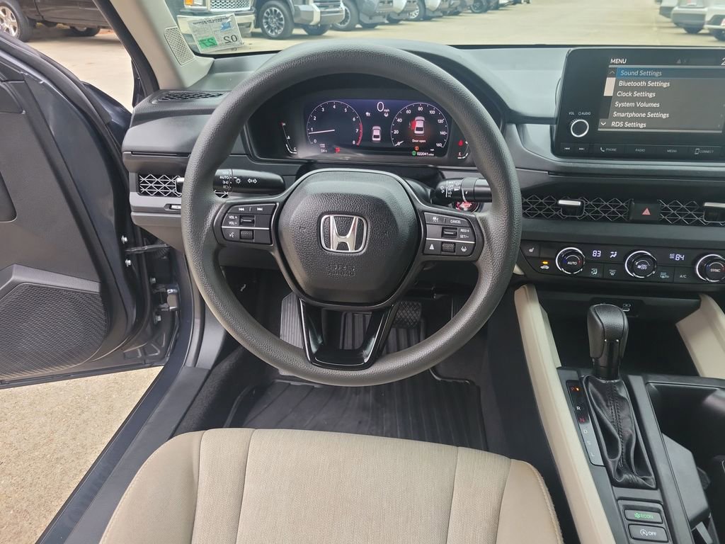 Used 2024 Honda Accord EX image 22