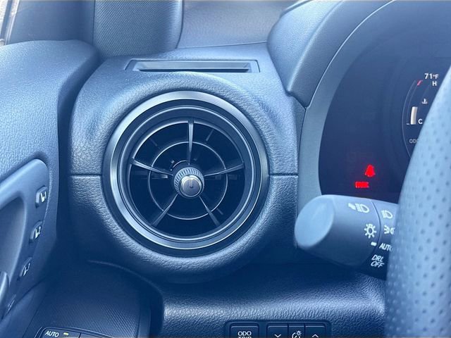 Used 2025 Lexus IS 350 F Sport image 33