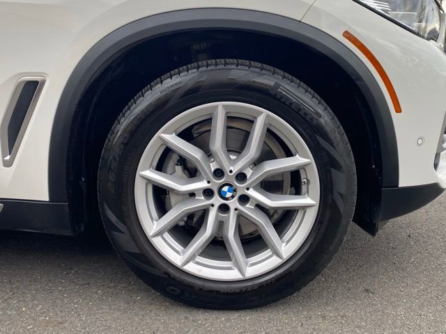 Used 2022 BMW X5 xDrive40i w/ Premium Package image 22