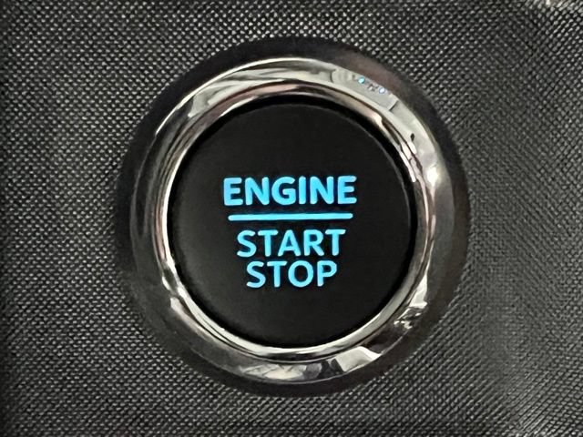 Used 2024 Ford F350 Limited w/ FX4 Off-Road Package AWD/4WD image 33