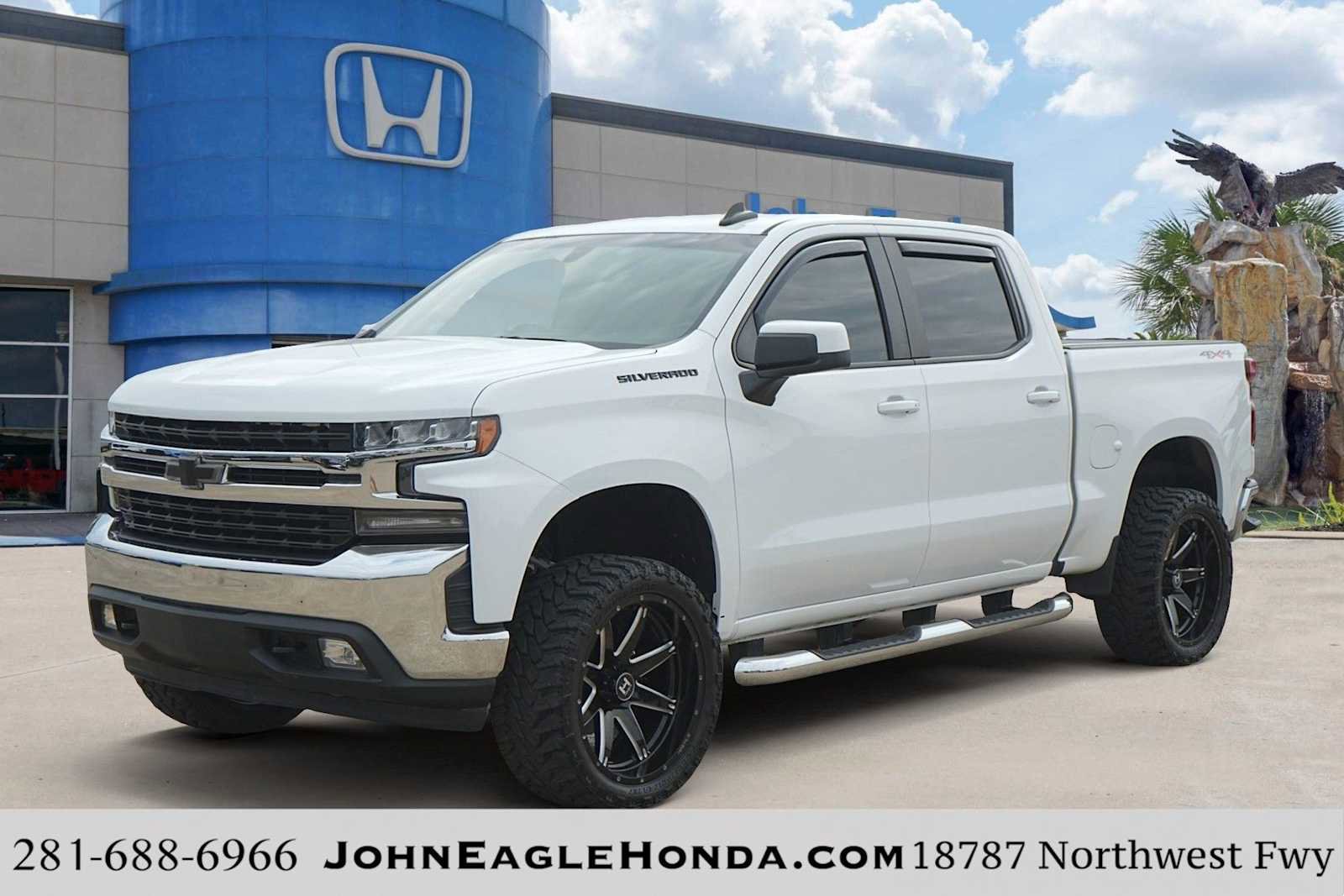 Used 2019 Chevrolet Silverado 1500 LT w/ All-Star Edition AWD/4WD image 1