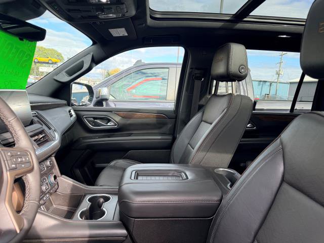 Used 2024 Chevrolet Suburban High Country w/ Max Trailering Package image 11