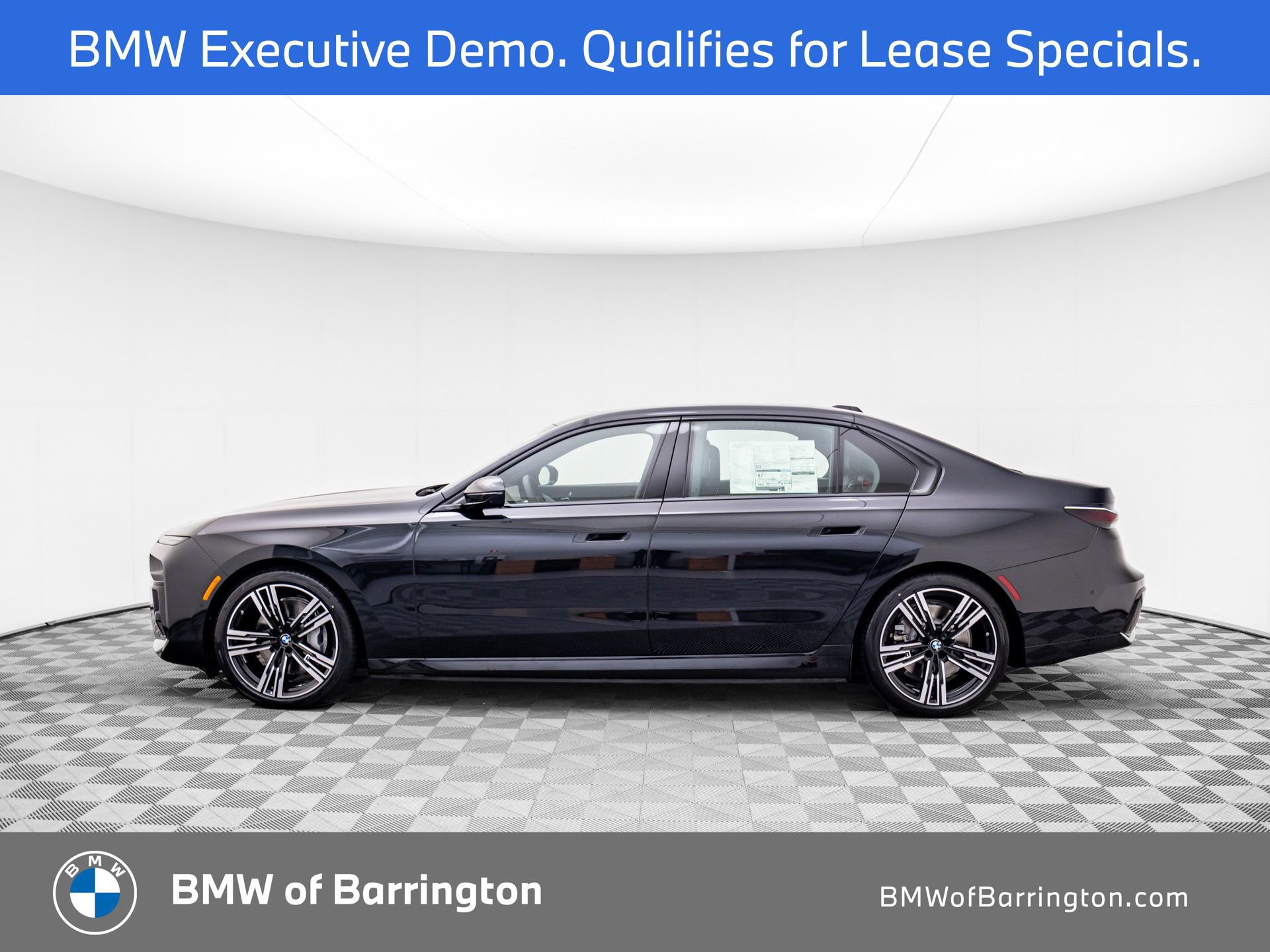 New 2025 BMW i7 xDrive60 image 2