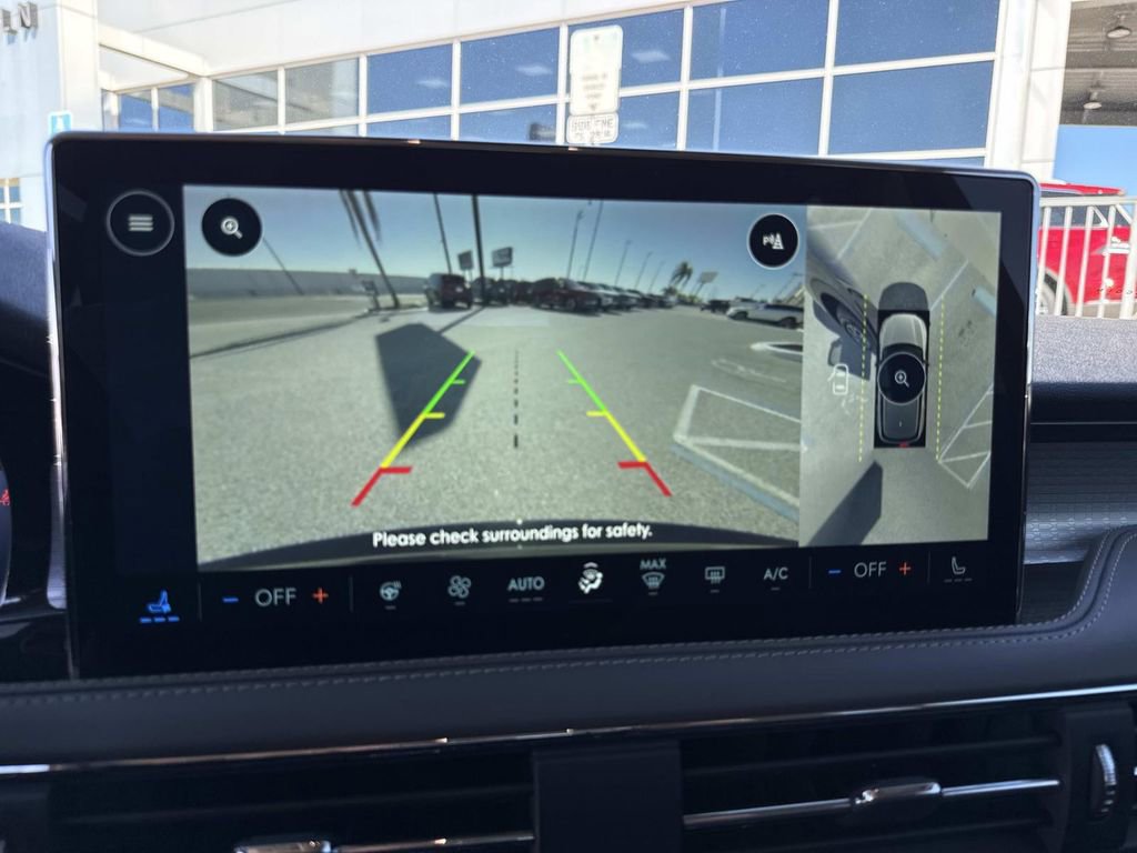 New 2026 Lincoln Corsair Premiere image 24