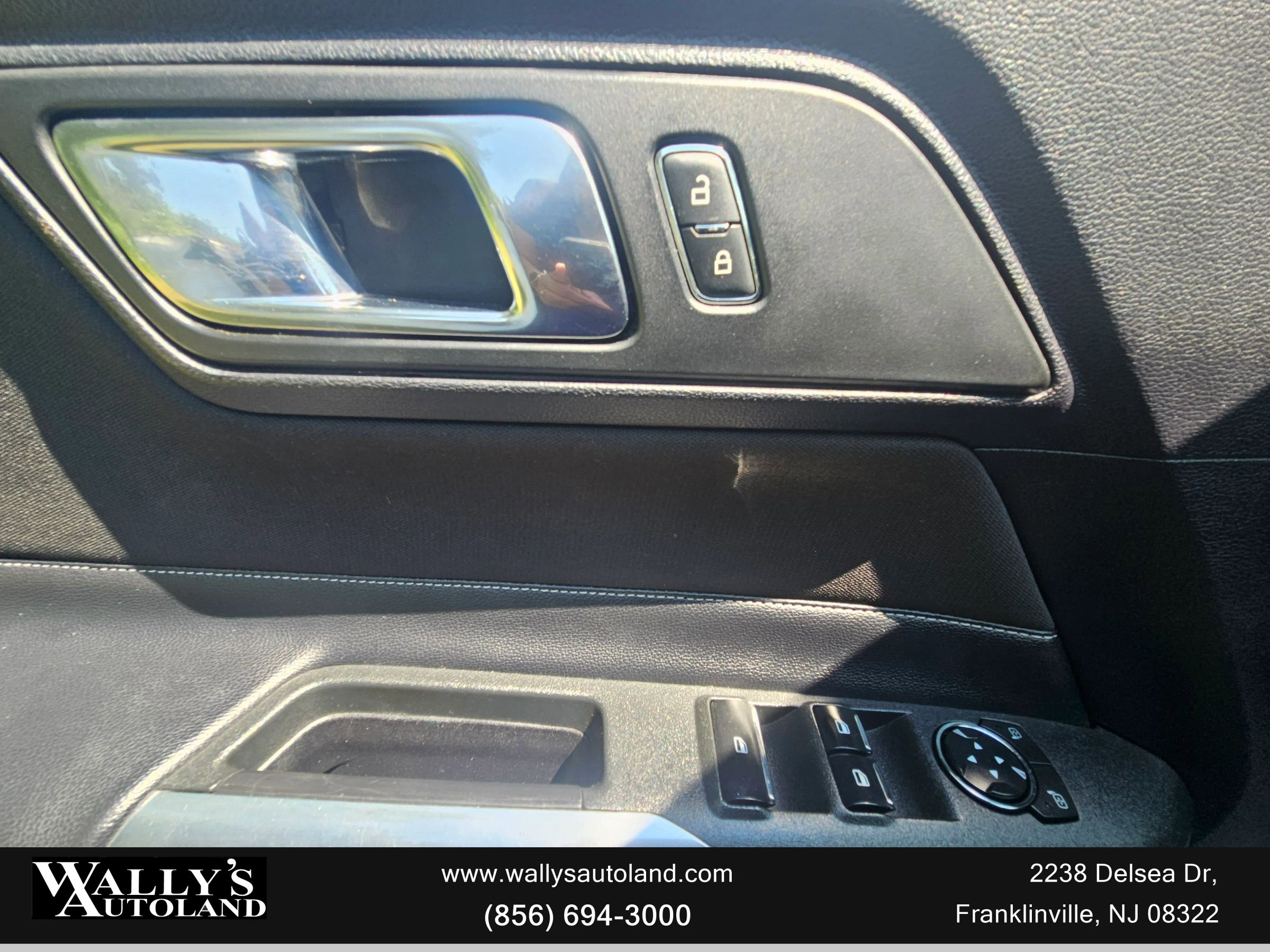 Used 2019 Ford Mustang Convertible image 37