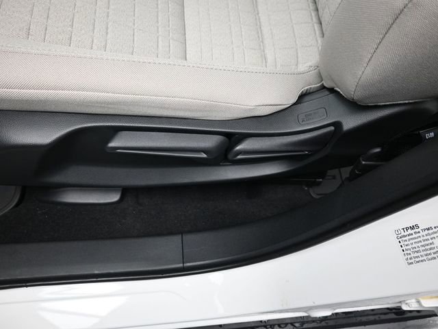 New 2026 Honda HR-V LX image 23