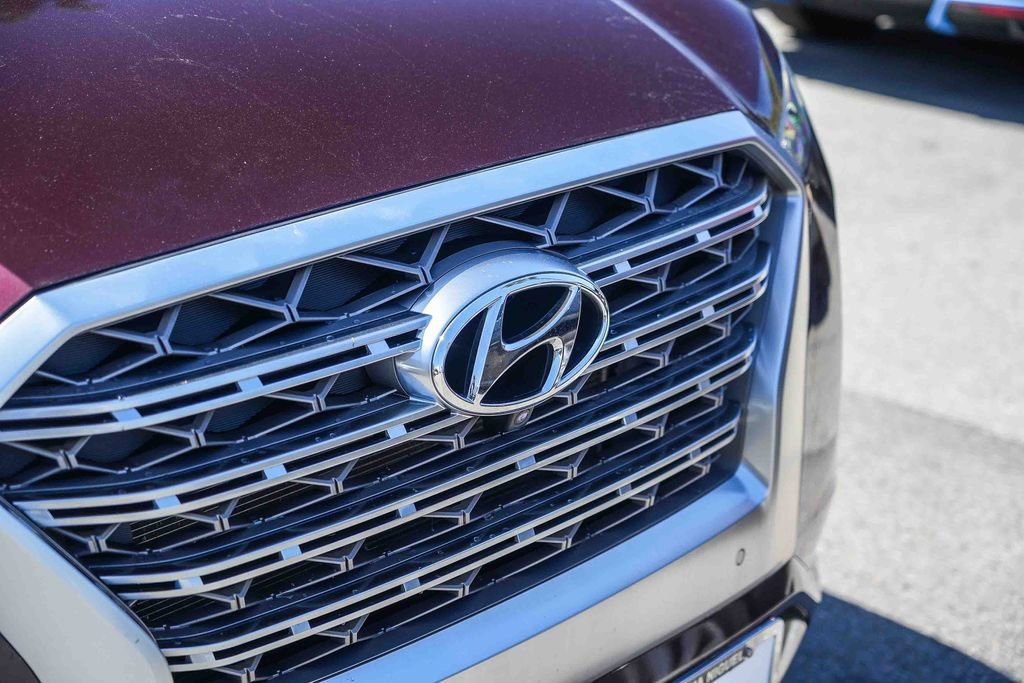 Used 2020 Hyundai Palisade Limited FWD image 3