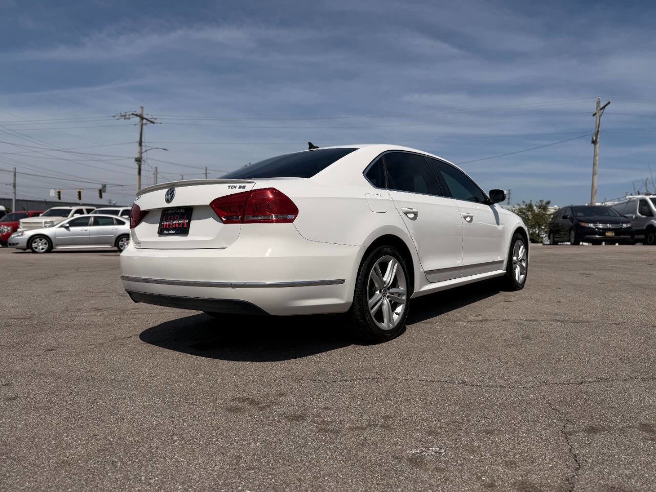 Used 2014 Volkswagen Passat TDI SE FWD image 52
