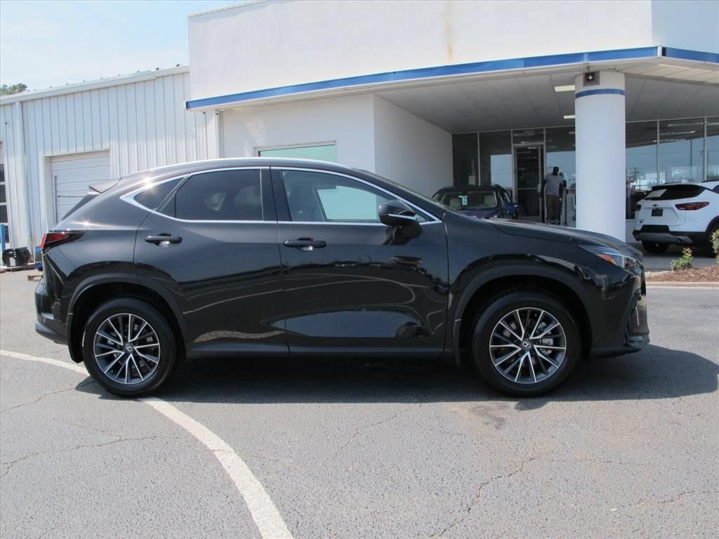 Used 2025 Lexus NX 350 AWD w/ Accessory Package (2T) image 2