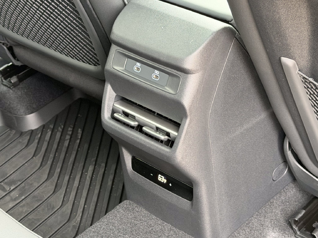 New 2026 Audi Q3 quattro 2.0T AWD/4WD image 12