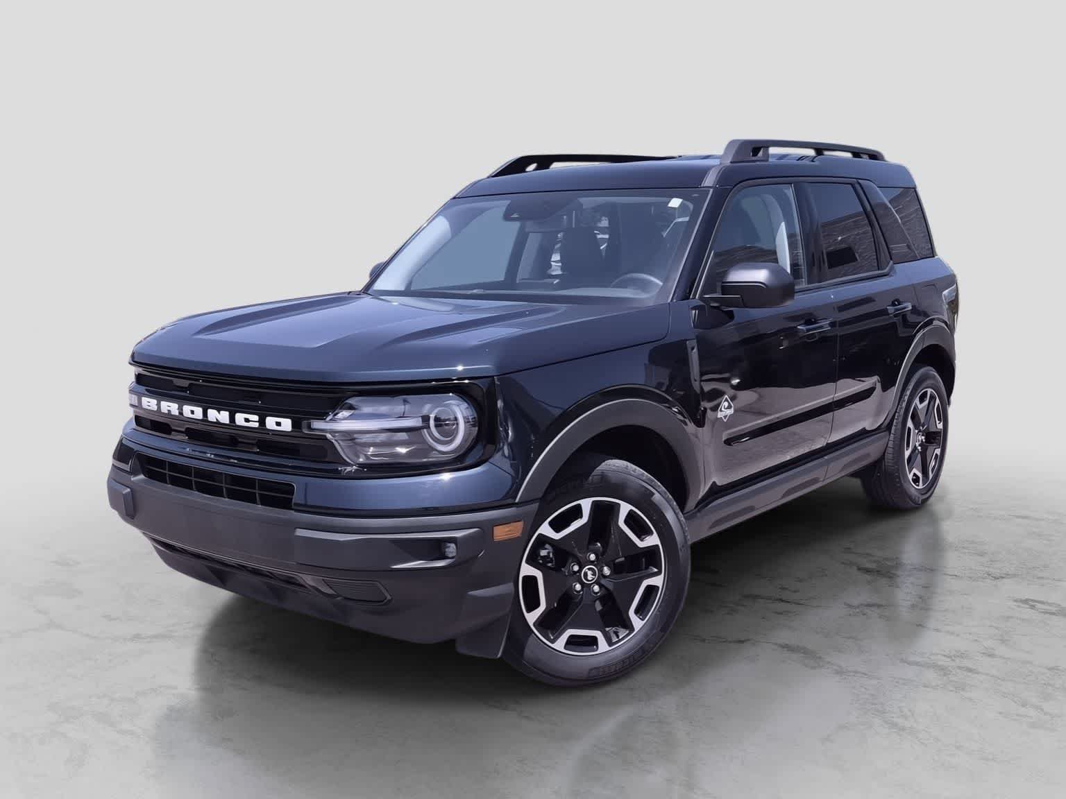 Used 2023 Ford Bronco Sport Outer Banks AWD/4WD image 1