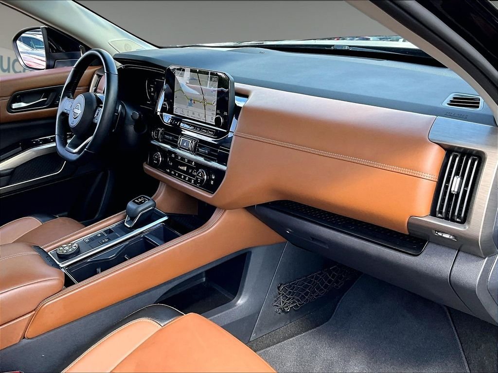 Certified 2023 Nissan Pathfinder Platinum AWD/4WD image 14
