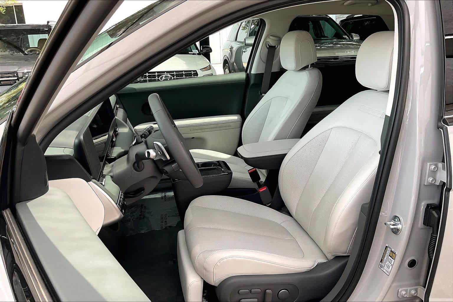 Certified 2026 Hyundai Ioniq 5 Limited RWD image 7